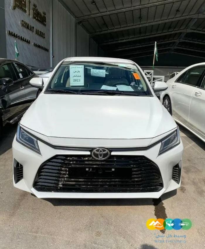 تويوتا يارس Y ستاندر