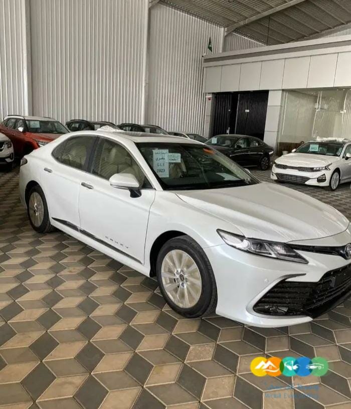 تويوتا كامري GLE 2023 سعودي