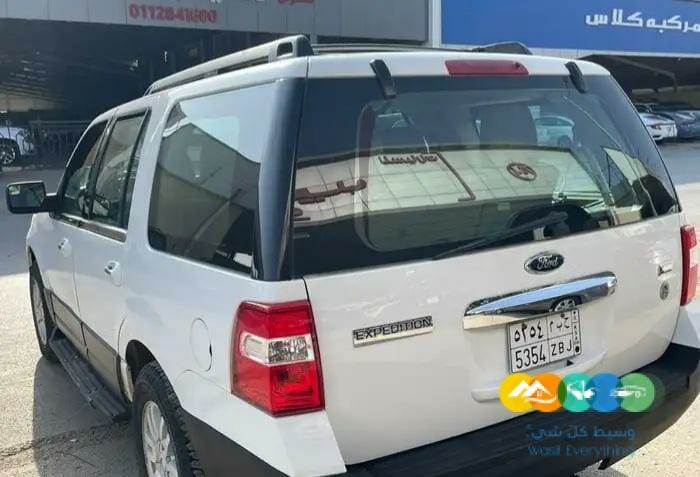 فورد اكسبديشن 2013 دبل نظيف