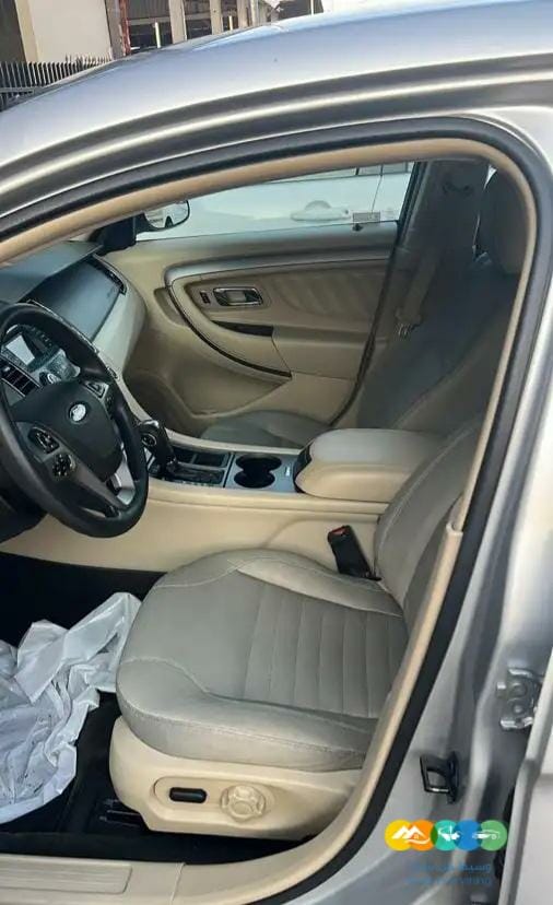 فورد تورس 2015 نظيف جدآ