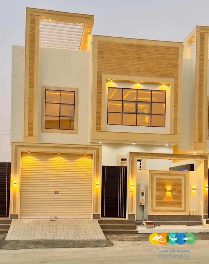 فيلا على شارعين وحديقه