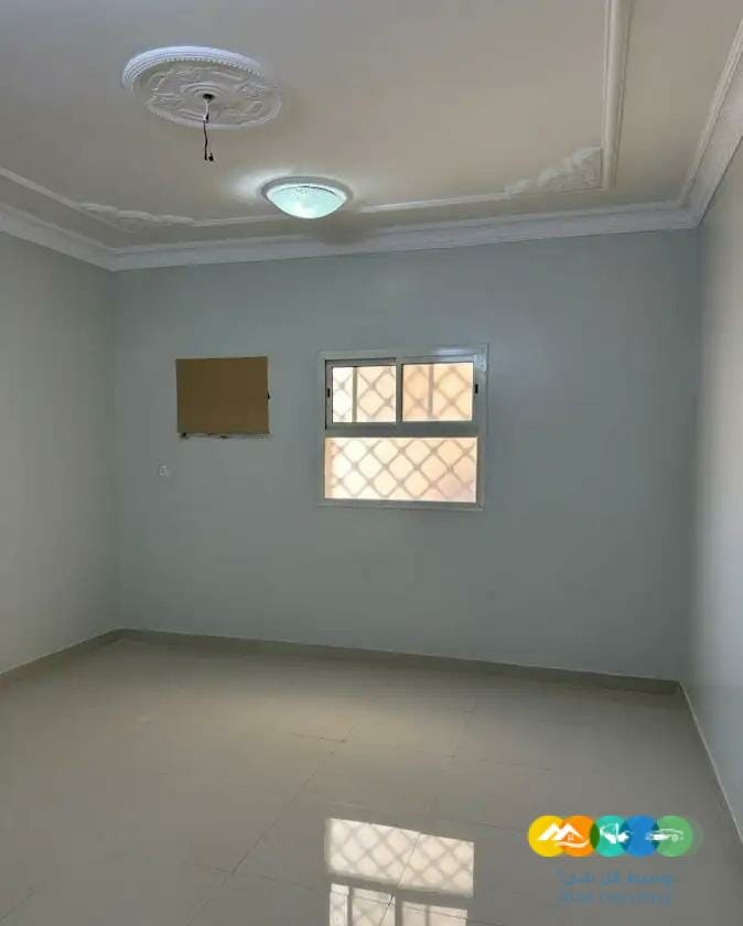 للايجار دور علوي حي طويق