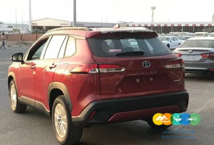 كورولا كروس 2023 نص فل فتحه