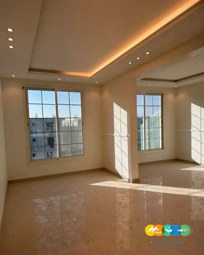 للايجار شقه دورين في عمارة