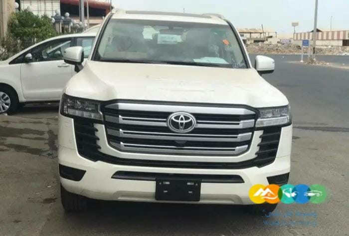 لاندكروزر L3 GXR 2022 أصفار
