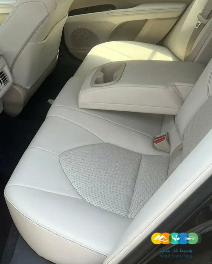 كامري GLEX بنزين 2022 اسود