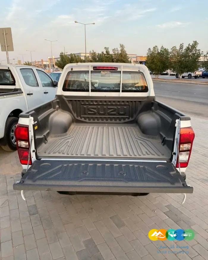 ايسوزو غمارتين 2022-136حصان