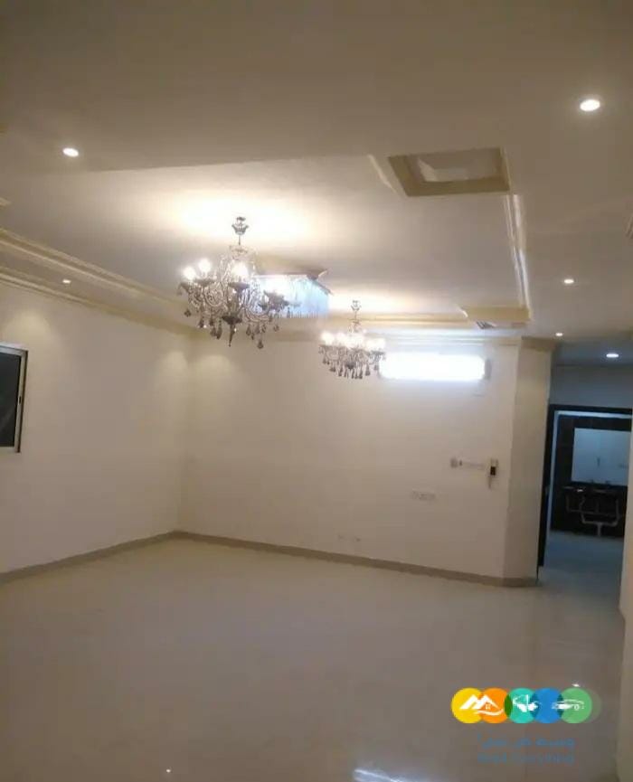 شقه للبيع دور ارضي بالشفا