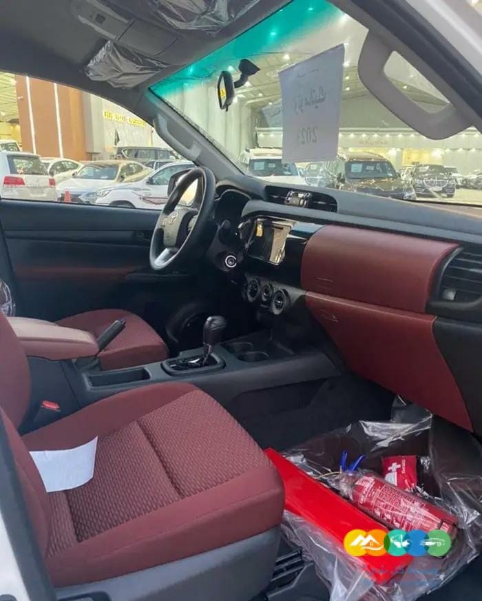 هايلكس غمارتين ديزل GL بريمي ((غير متوفر))