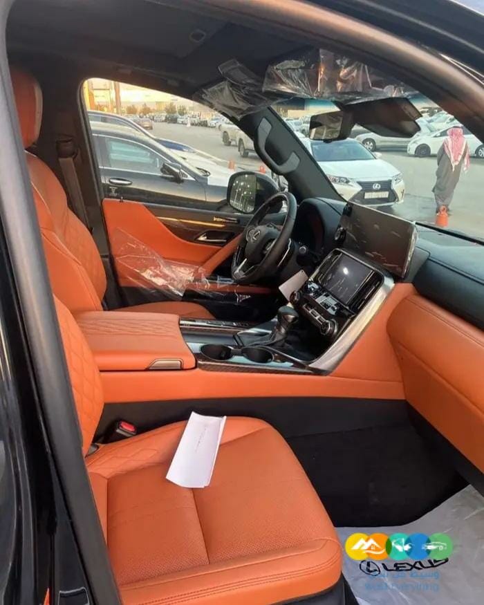 لكزس LX 600 2022 VlP (تم البيع)