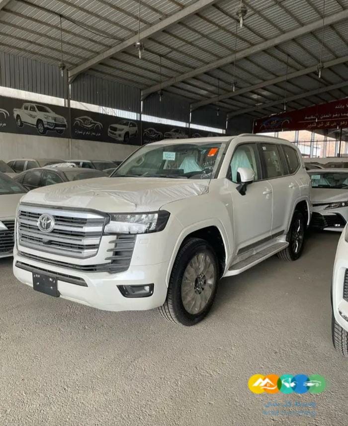 لاندكروزر L3 GXR 2022 أصفار