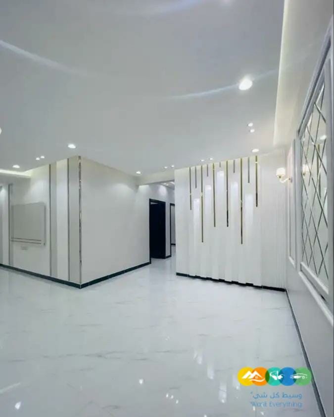 شقق ارضية وروفات علويه