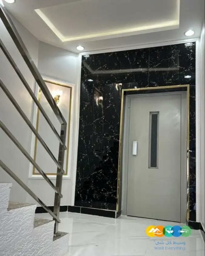 شقق ارضية وروفات علويه