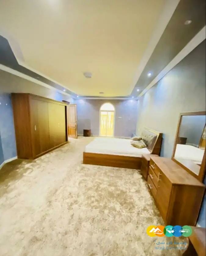 فيلا مؤثثه للبيع م 300