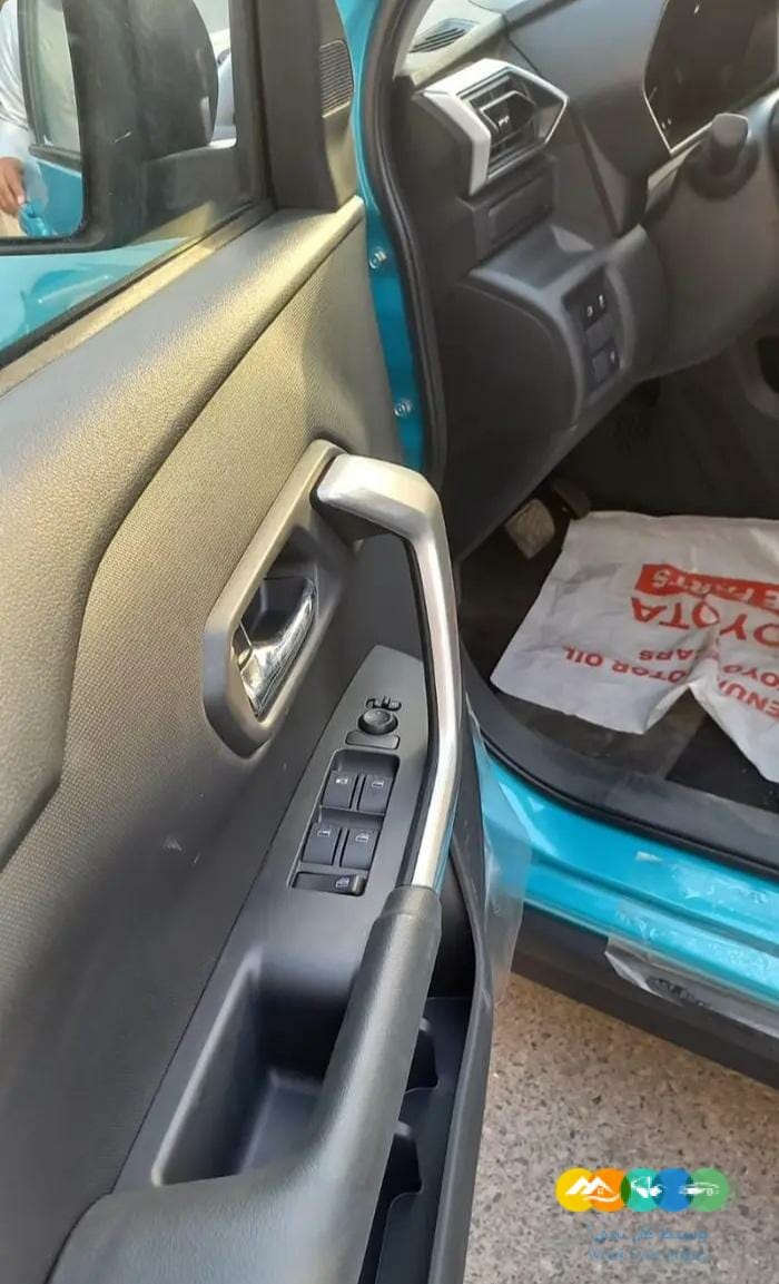 تويوتا رايز 2022 فل كامل اصفار