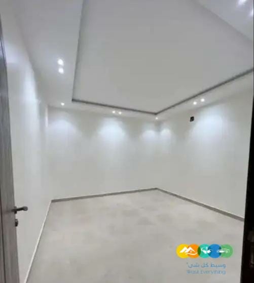 للبيع دور بحي بدر م 335 متر