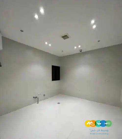 للبيع دور بحي بدر م 335 متر