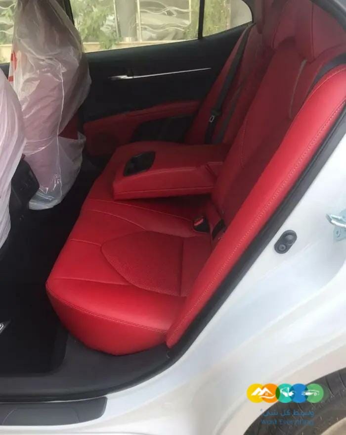 تويوتا كامري SE رياضية 6 سلندر