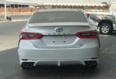 تويوتا كامري SE رياضية 6 سلندر