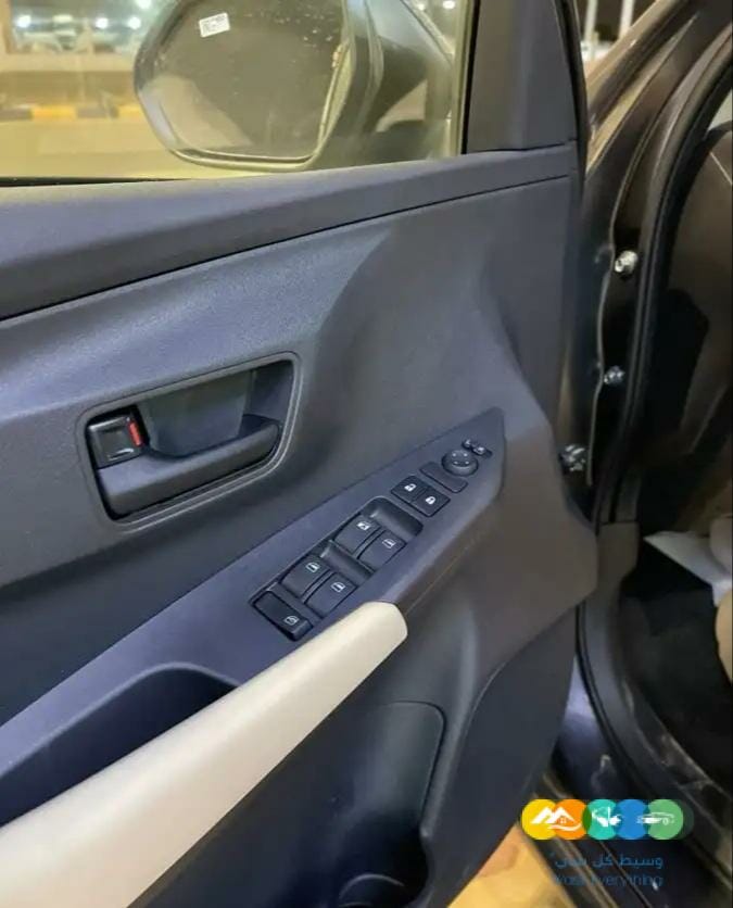 تويوتا يارس واي بلس 2023