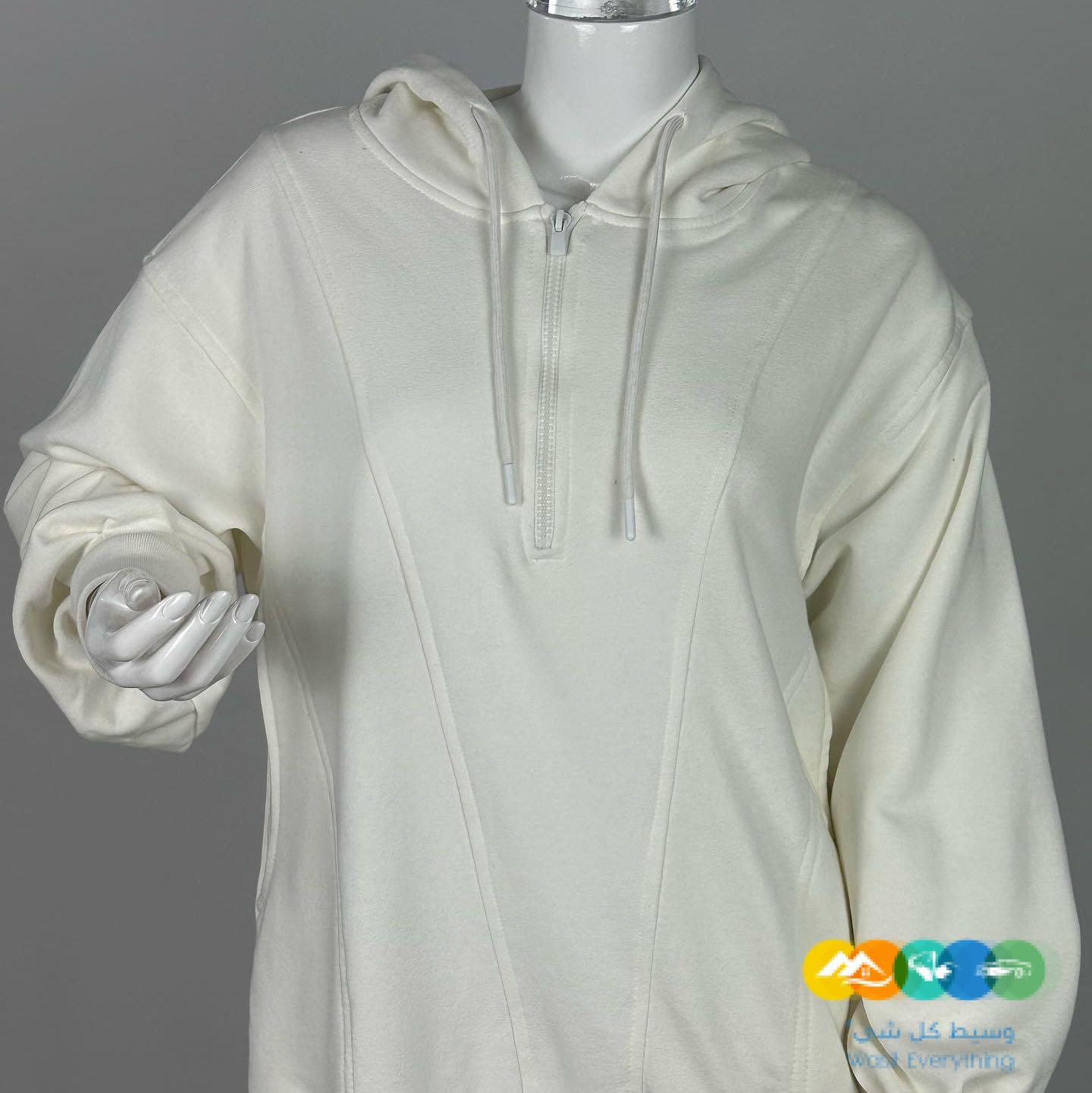 ملابس نسائيه