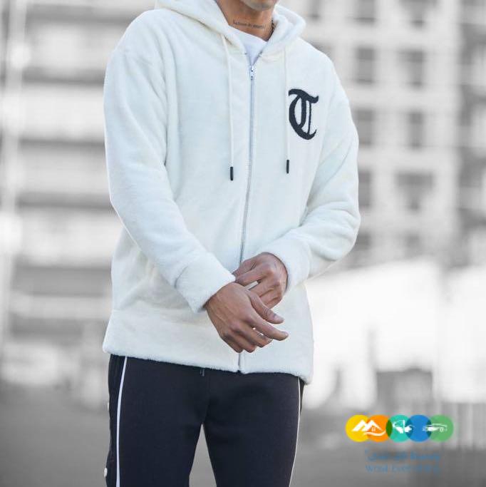 ملابس رجاليه