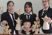 قهوجي وصبابين مباشرين قهوة