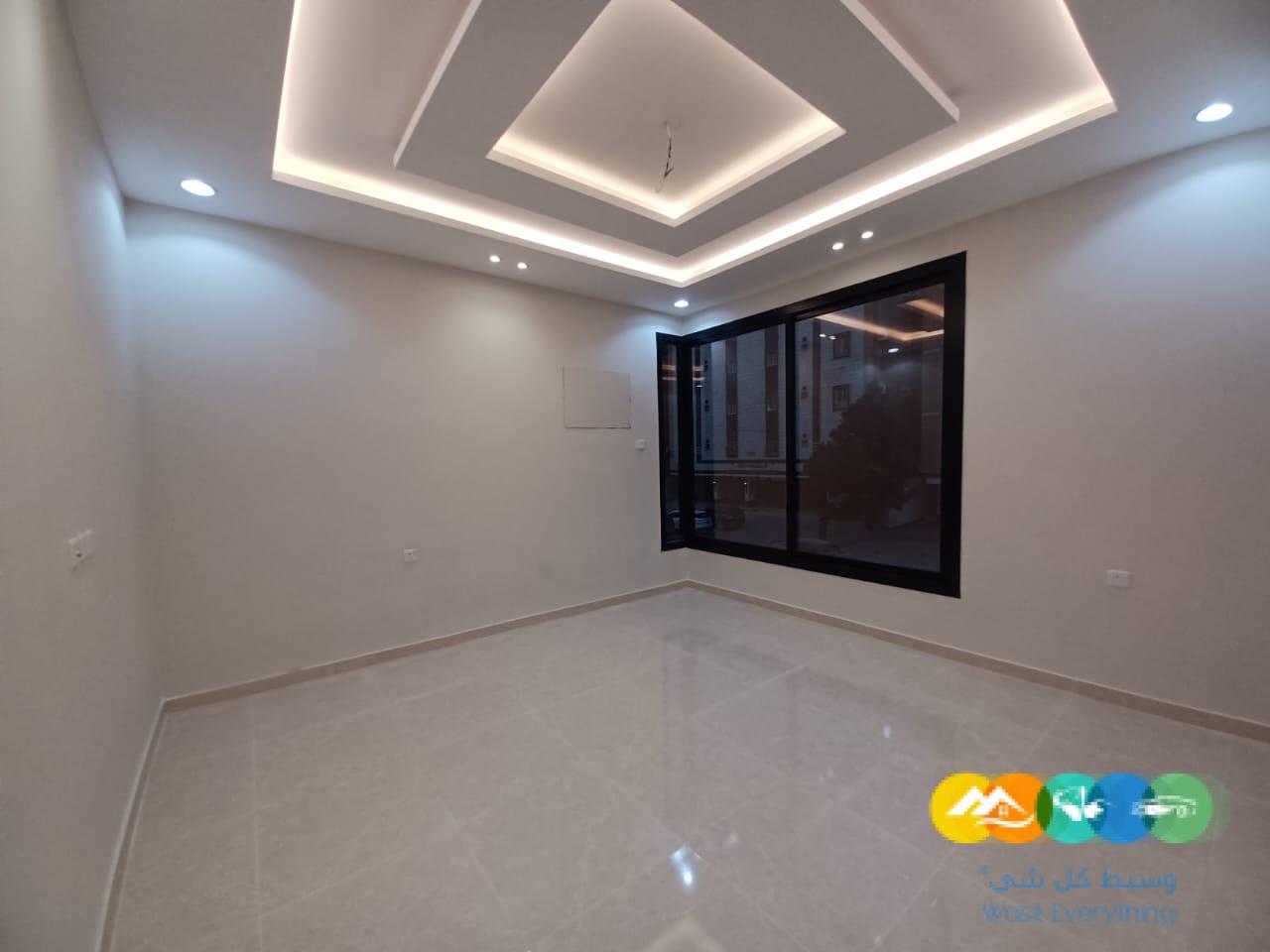  تملك شقه فاخره 5 غرف امامية