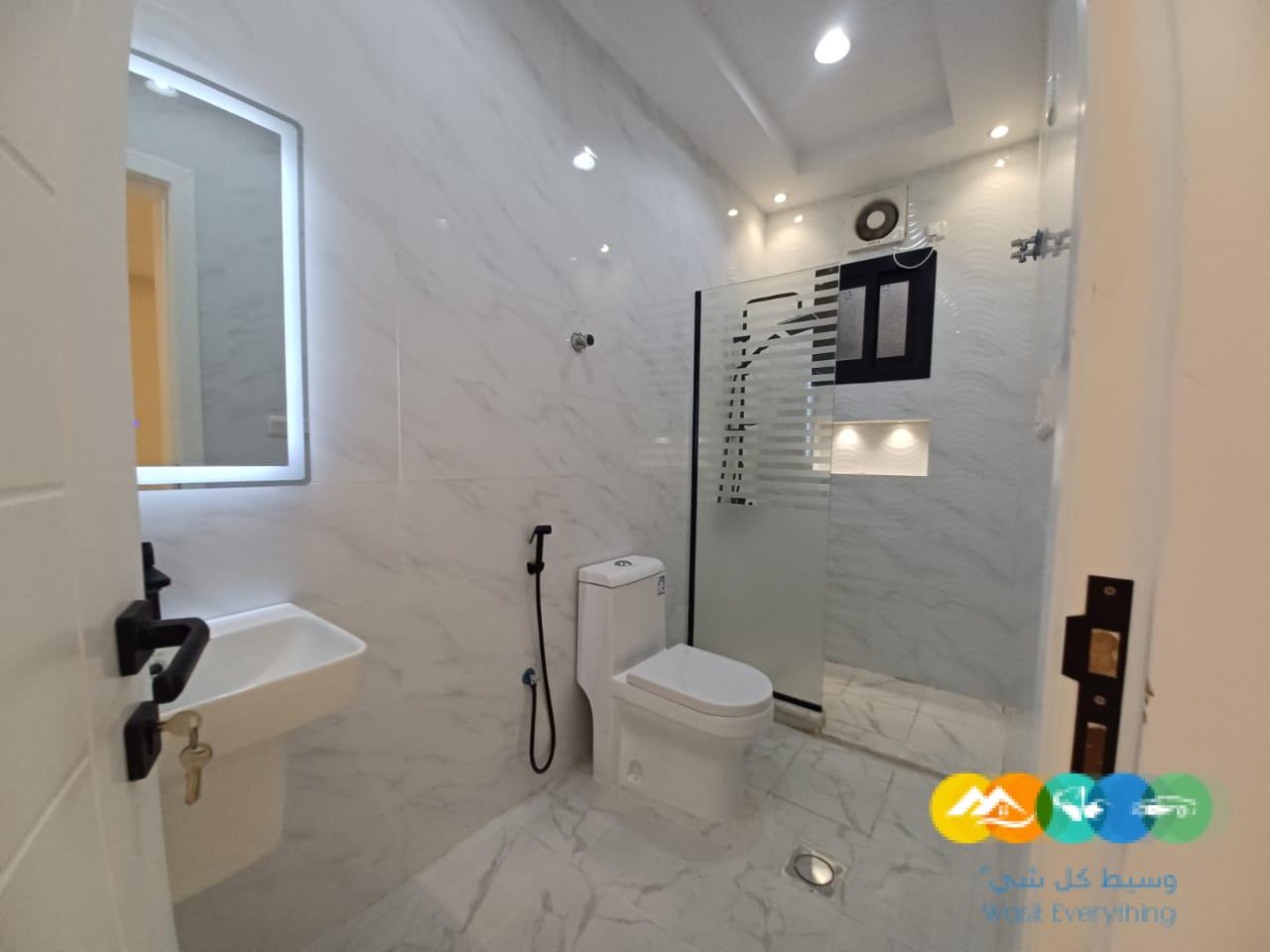  تملك شقه فاخره 5 غرف امامية