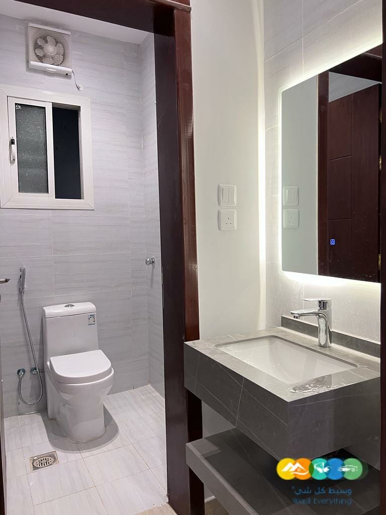 شقة 5غرف بحي السلامة للبيع