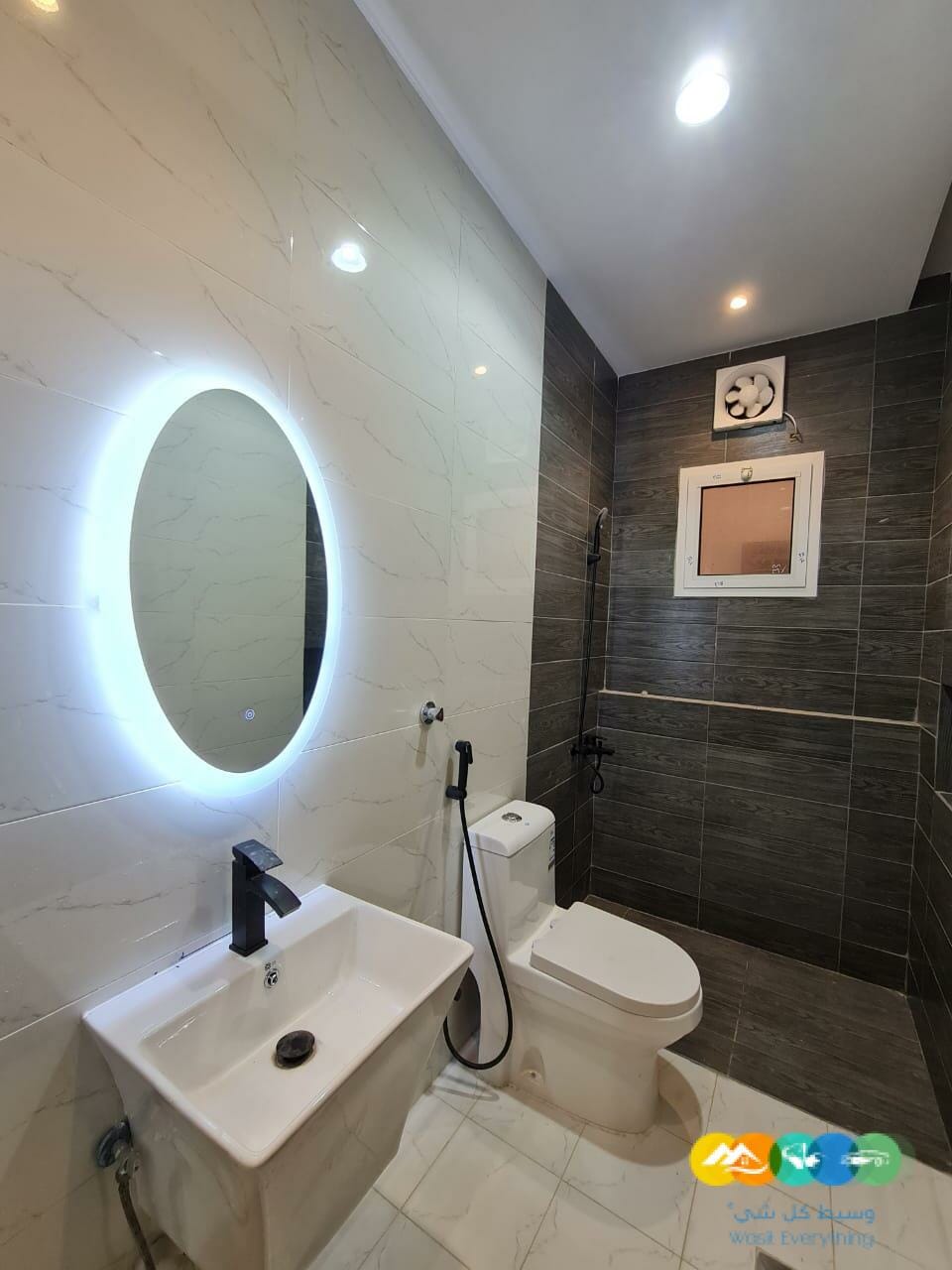 شقة 5غرف بحي السلامة للبيع