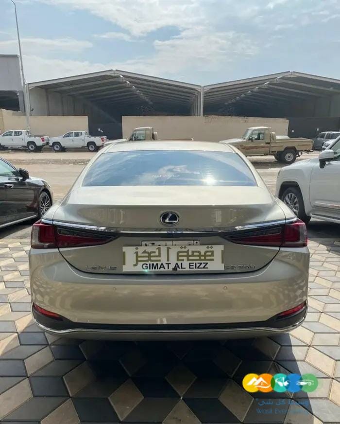 لكزس 2022 ES 250 فل كامل