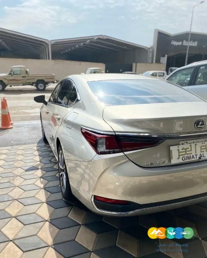 لكزس 2022 ES 250 فل كامل