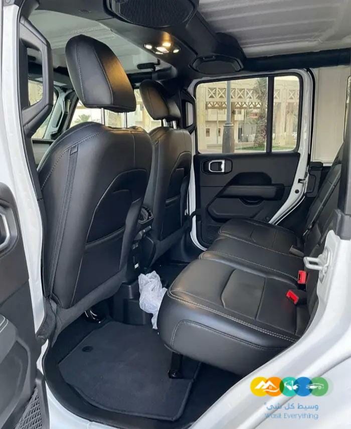 2020 jeep sahara