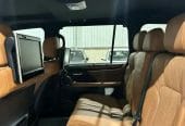 لكزس LX570-2021 بلاك اديشن