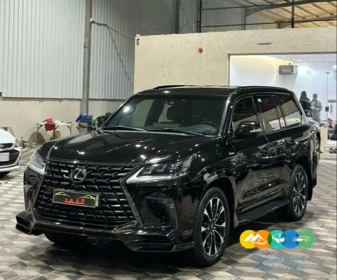 لكزس LX570-2021 بلاك اديشن