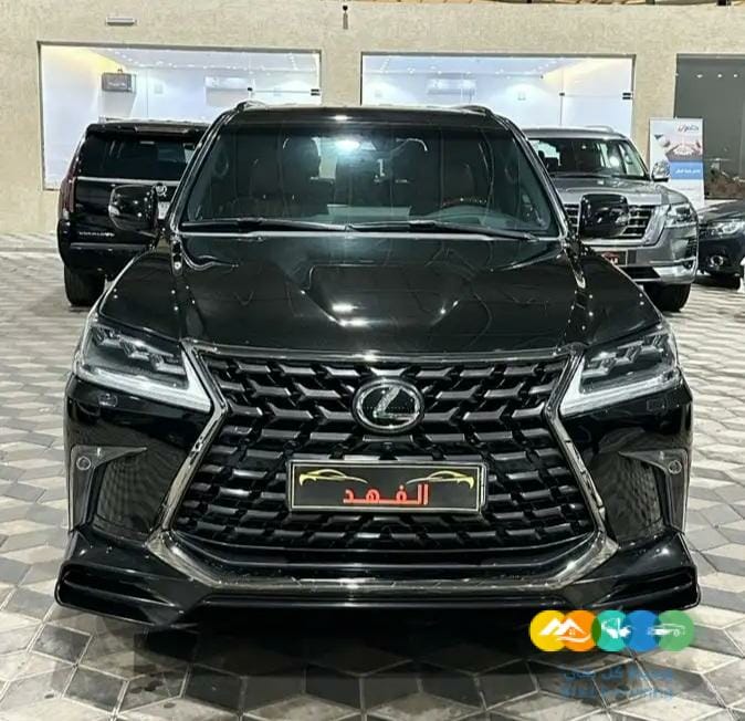لكزس LX570-2021 بلاك اديشن