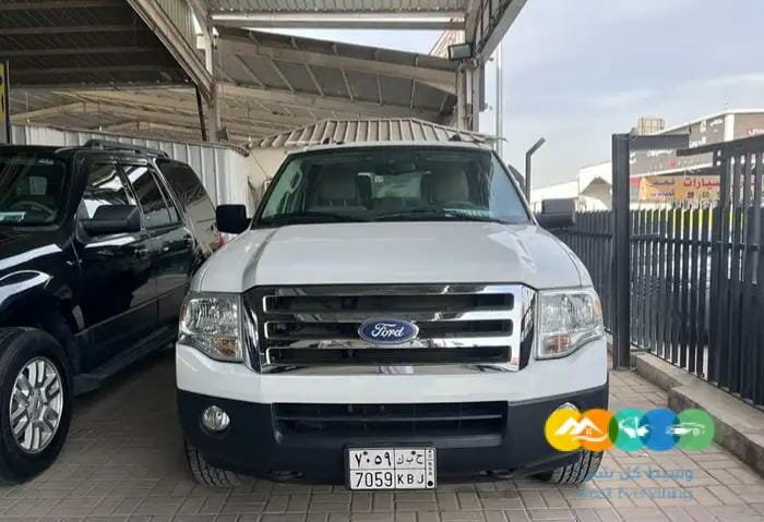 اكسبديشن دبل نظيف ممشى قليل