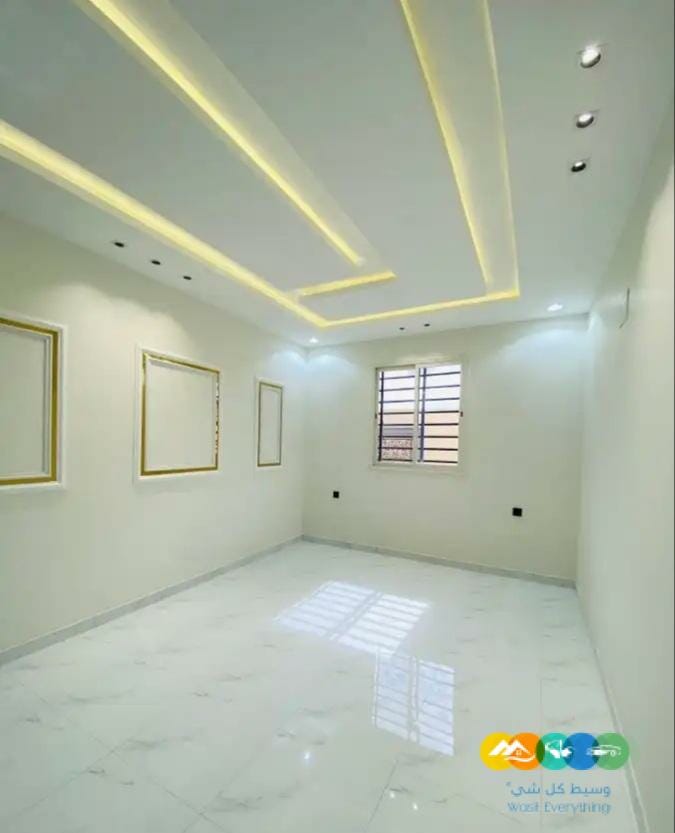 شقق أرضية وروفات علويه