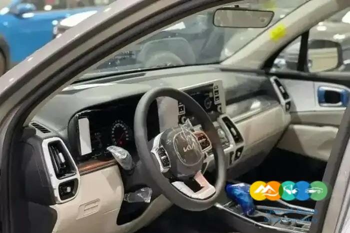 كيا سورينتو نصف فل 2023