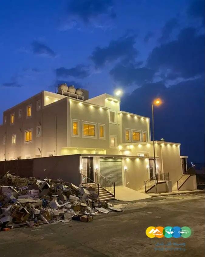 دور وملحق للبيع المحالة