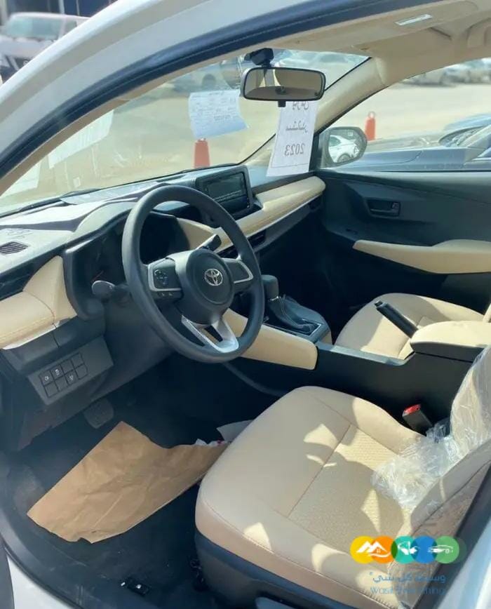 تويوتا يارس Y ستاندر 2023