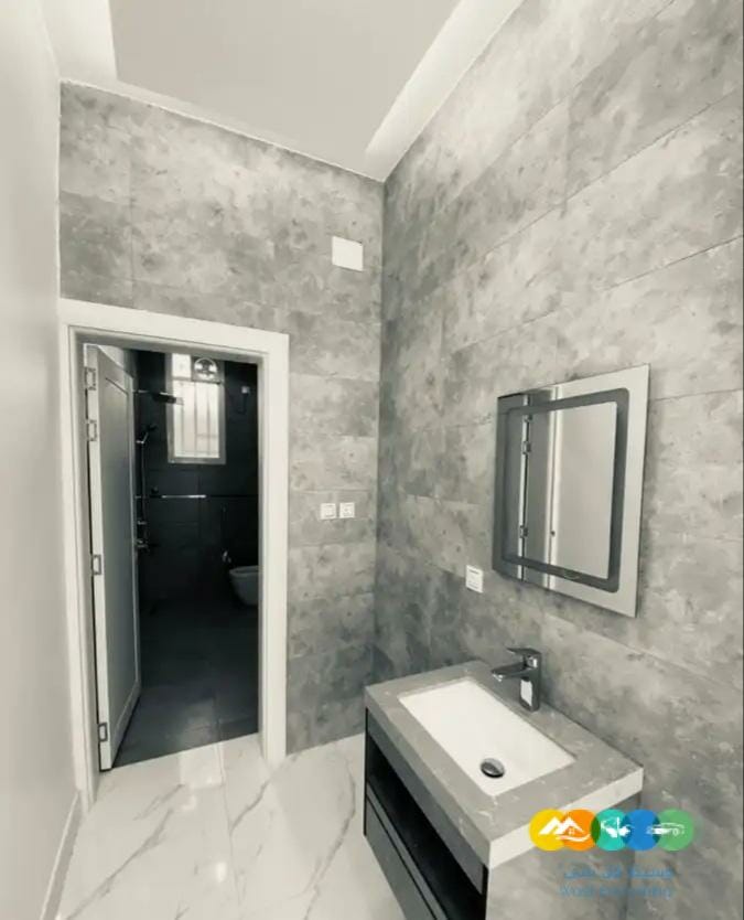 دور على أرض كامله ابها