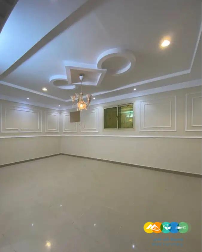 للبيع دور ارضي الرياض حي طويق