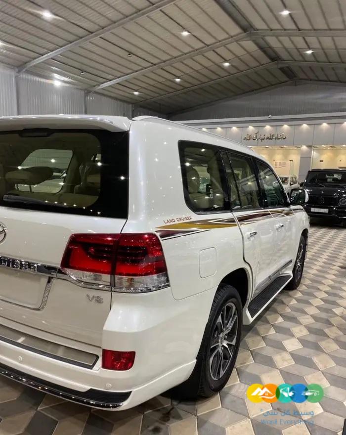 تويوتا جي اكس ار 2020 فل كامل (غير متوفر)