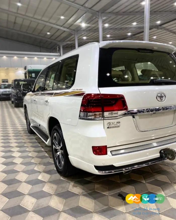 تويوتا جي اكس ار 2020 فل كامل (غير متوفر)