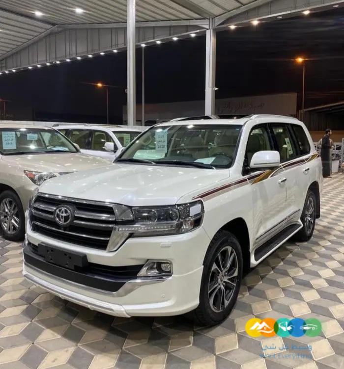 تويوتا جي اكس ار 2020 فل كامل (غير متوفر)