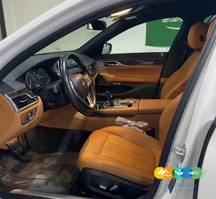 BMW الفئة السابعة 2016 فل (( مباعة ))