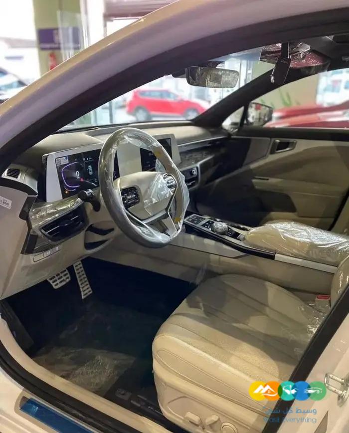 كيا K8 ستاندر و نص فل 2022