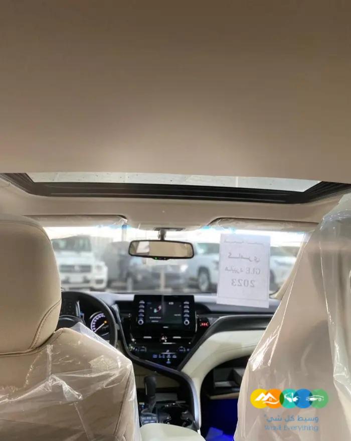تويوتا كامري GLE هايبرد 2023